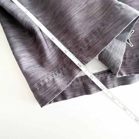 Puma Sport Style Shorts Flat Front Gray Black Hybrid Men's Size 36 - Picture 9 of 11